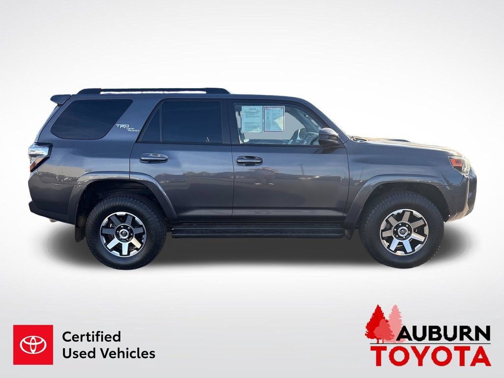 Certified 2020 Toyota 4Runner TRD Off-Road AWD/4WD image 9