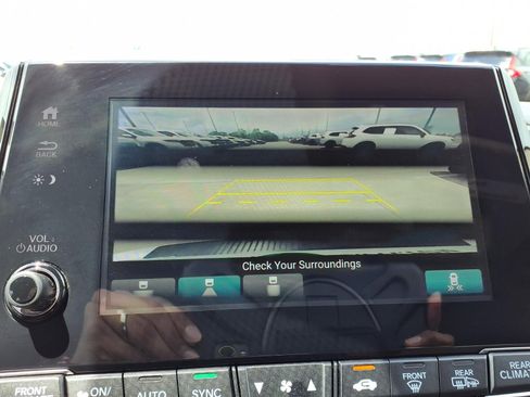 Used 2023 Honda Odyssey EX-L image 10