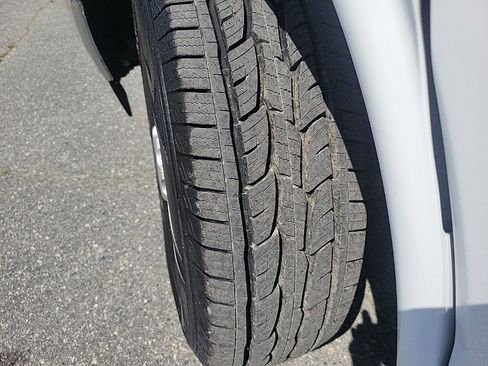 Used 2023 GMC Savana 2500 w/ Driver Convenience Package image 23