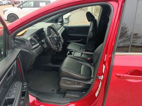 Used 2025 Honda Odyssey Sport-L image 3