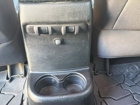 Used 2015 Jeep Wrangler Unlimited Sahara w/ Max Tow Package image 15