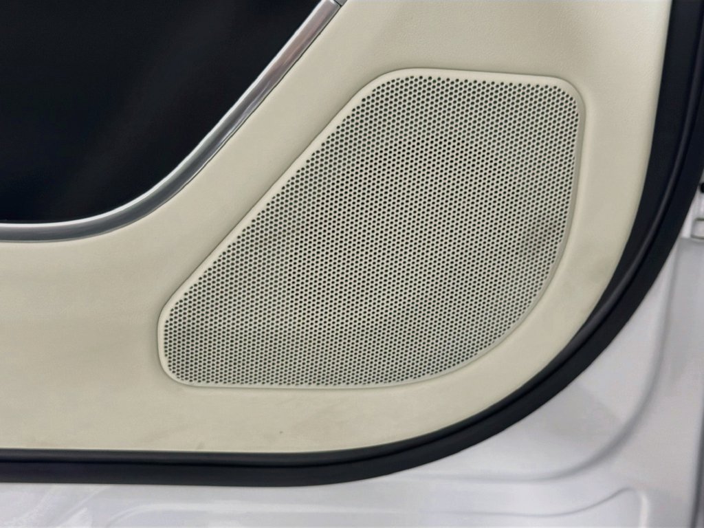 Used 2023 Land Rover Range Rover SE AWD/4WD image 19