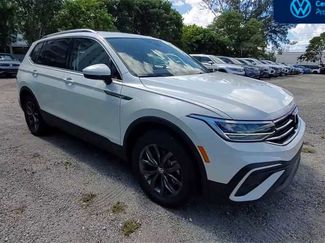 Used 2023 Volkswagen Tiguan SE video 2