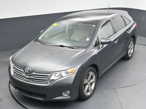 Used 2010 Toyota Venza Base image 29