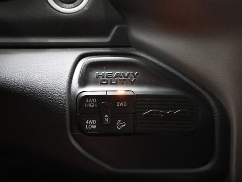 Used 2022 RAM 2500 Big Horn w/ Level C Equiment Group AWD/4WD image 44