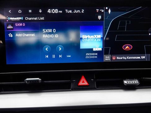 Used 2025 Kia Sportage EX w/ Premium Package FWD image 27