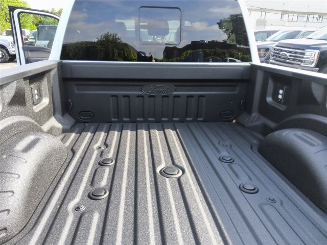 New 2026 Ford F250 Lariat w/ Black Appearance Package AWD/4WD image 22