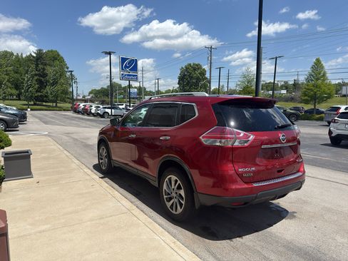 Used 2015 Nissan Rogue SL w/ SL Premium Package AWD/4WD image 5