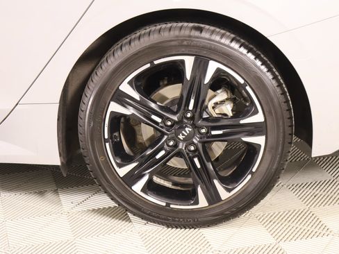 Used 2021 Kia K5 GT-Line w/ GT-Line FWD Premium Package image 18