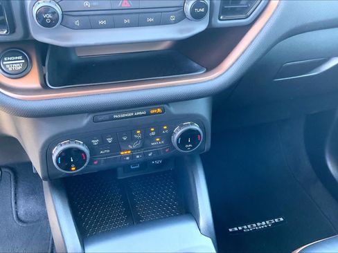 Certified 2022 Ford Bronco Sport Outer Banks AWD/4WD image 35