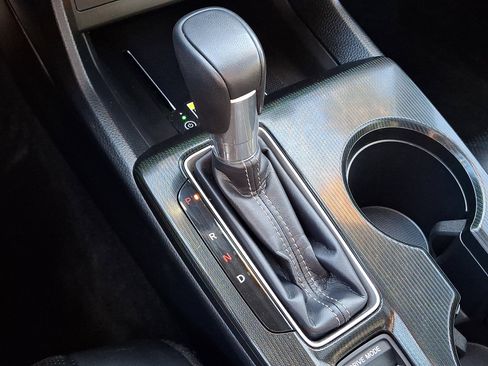 Used 2024 Honda Civic Sport Touring image 16