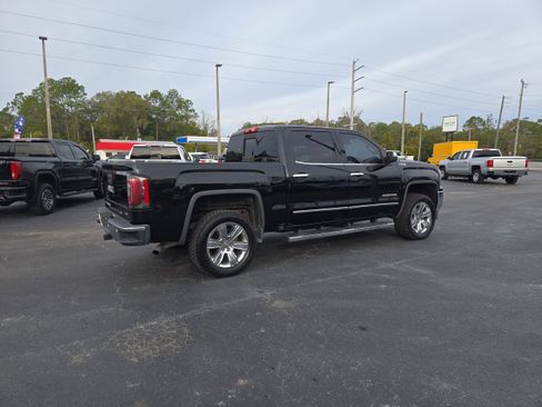 Used 2017 GMC Sierra 1500 SLT image 5