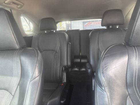 Used 2018 Lexus RX 450hL Premium image 28