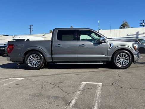 Used 2024 Ford F150 Lariat w/ FX4 Off-Road Package image 3