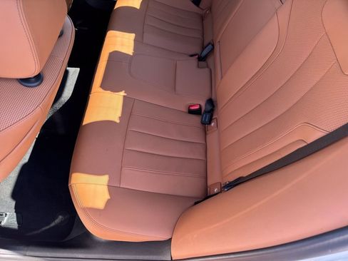 Used 2023 BMW 530e image 27