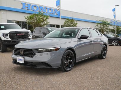 Used 2025 Honda Accord SE