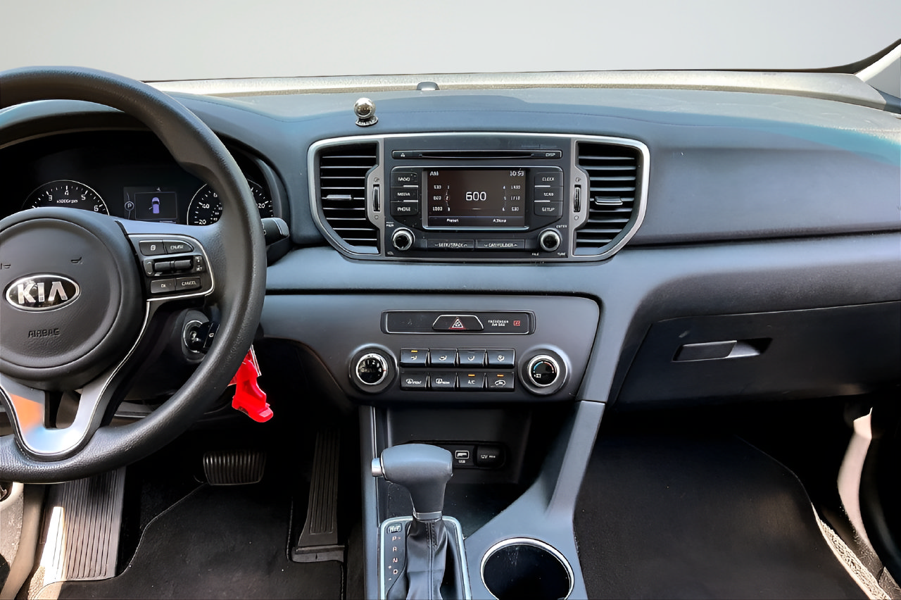 Used 2019 Kia Sportage LX FWD image 9
