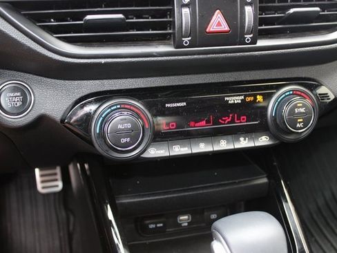 Used 2023 Kia Forte GT-Line w/ GT-Line Technology Package image 21