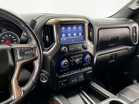Used 2022 Chevrolet Silverado 1500 High Country w/ Technology Package image 6