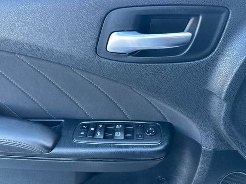 Used 2022 Dodge Charger GT w/ Blacktop Package image 12