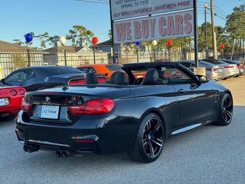 Used 2015 BMW M4 Convertible image 9