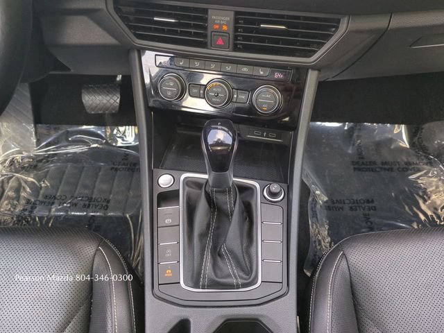 Used 2023 Volkswagen Jetta SEL FWD image 19