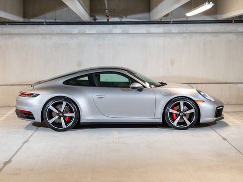 Certified 2022 Porsche 911 Carrera S RWD image 8