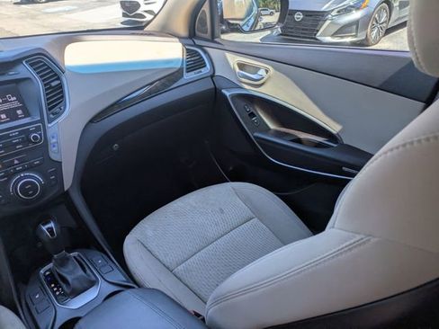 Used 2018 Hyundai Santa Fe Sport w/ 2.4L Value Package 02 FWD image 16
