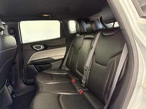 Used 2024 Jeep Compass Limited AWD/4WD image 23