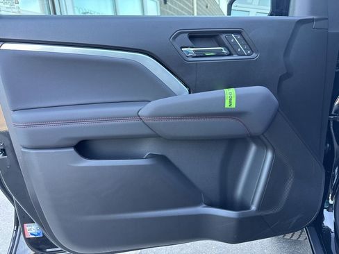 New 2026 Chevrolet Colorado Z71 w/ Technology Package image 15