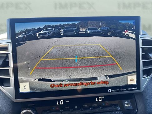 Used 2023 Toyota Tundra Limited image 22