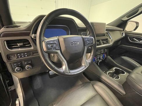 Used 2023 Chevrolet Tahoe Z71 w/ Luxury Package image 21