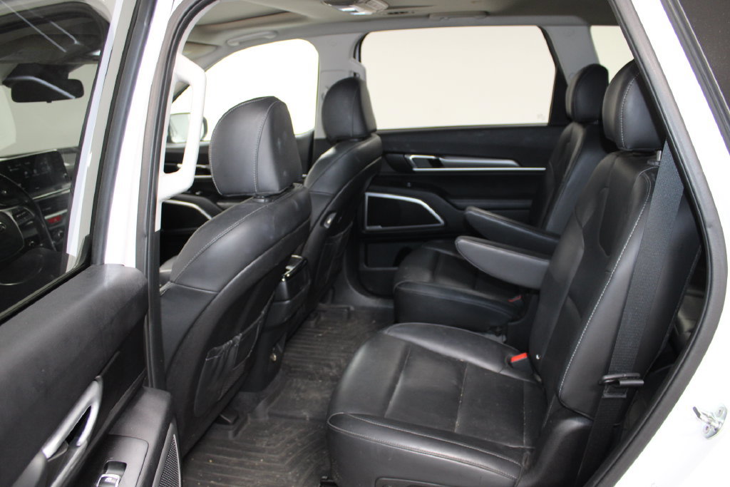 Used 2021 Kia Telluride S AWD/4WD image 17