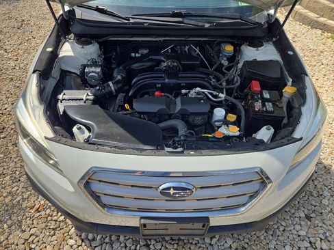 Used 2016 Subaru Outback 2.5i Premium AWD/4WD image 13