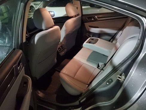 Used 2019 Subaru Legacy 2.5i Limited AWD/4WD image 10