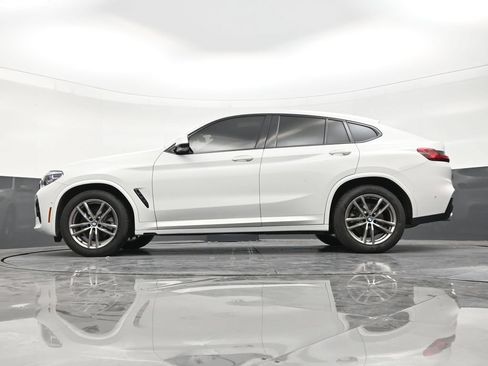 Used 2021 BMW X4 xDrive30i AWD/4WD image 21