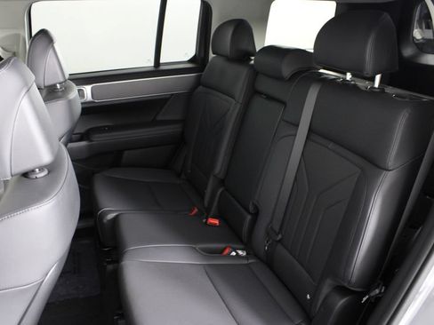 Certified 2026 Hyundai Santa Fe SEL FWD image 22