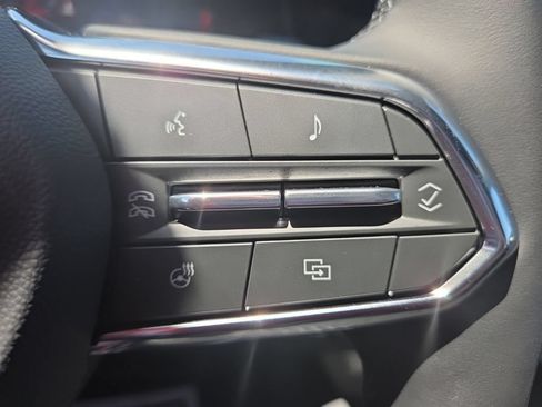 New 2026 Chevrolet Equinox LT w/ Convenience Package II FWD image 18