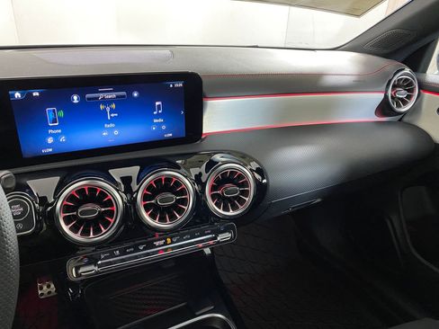 Used 2026 Mercedes-Benz CLA 250 4MATIC image 24