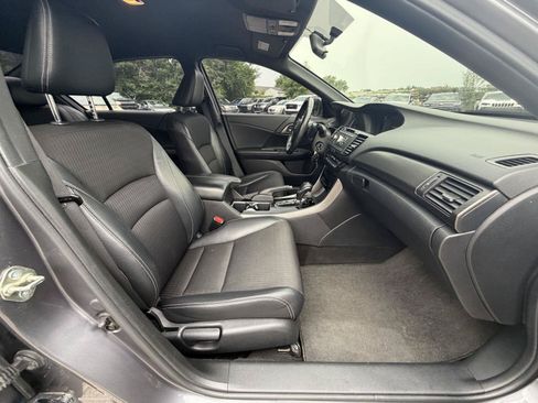 Used 2016 Honda Accord Sport image 29