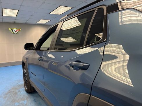 New 2026 Chevrolet Equinox RS w/ Convenience Package III FWD image 20