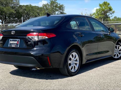 Used 2024 Toyota Corolla LE FWD image 13