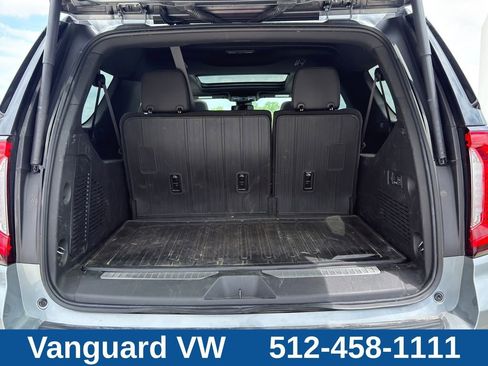 Used 2024 GMC Yukon XL AT4 AWD/4WD image 8