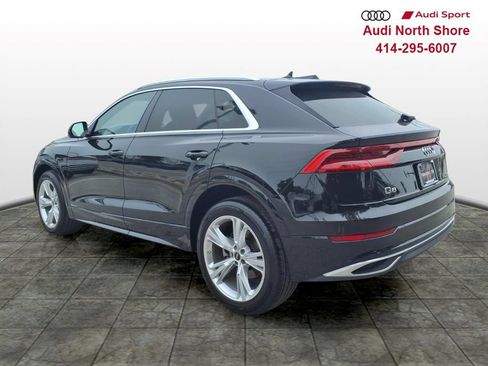 Used 2023 Audi Q8 Premium w/ Convenience Package AWD/4WD image 4