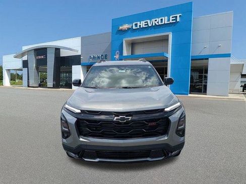 New 2026 Chevrolet Equinox RS w/ Convenience Package III FWD image 10