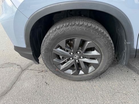 Used 2023 Honda Ridgeline Sport image 14