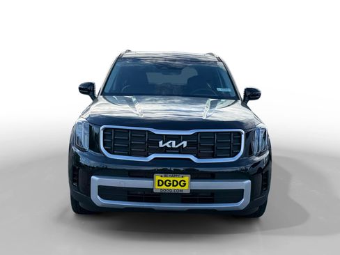 New 2025 Kia Telluride S image 8
