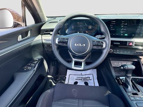 Certified 2025 Kia K5 LXS FWD image 20