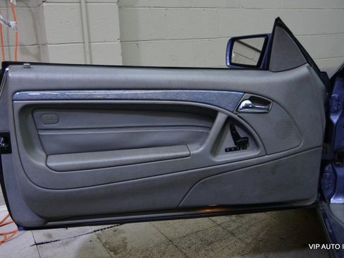 Used 1997 Mercedes-Benz SL 320 image 17