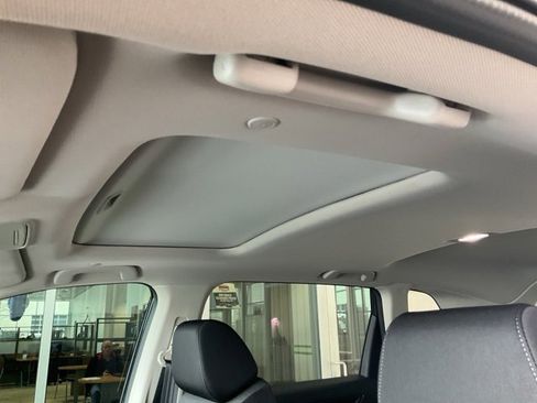 New 2026 Honda CR-V EX image 7